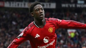 Mainoo’s winner for Man Utd sees off Liverpool comeback