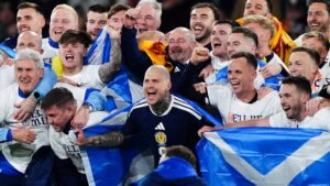 Clarke signs new Scotland deal until 2030 World Cup