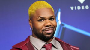 MNEK cancels tour over lack of ticket sales and high production costs