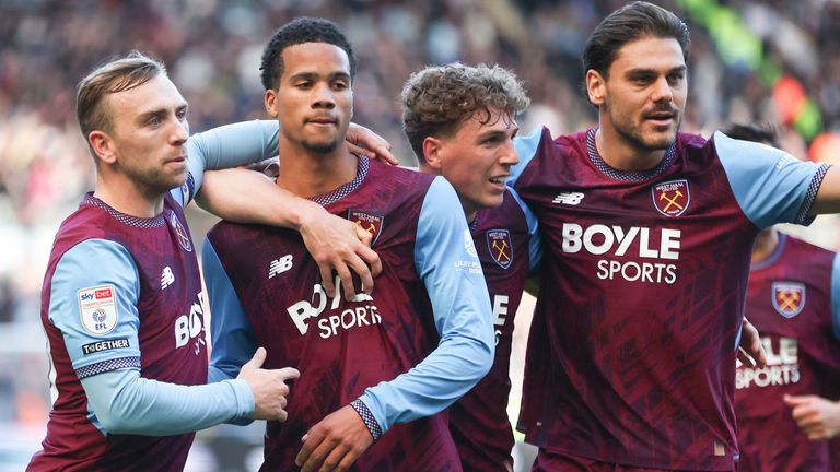 West Ham win at Championship leaders Swansea